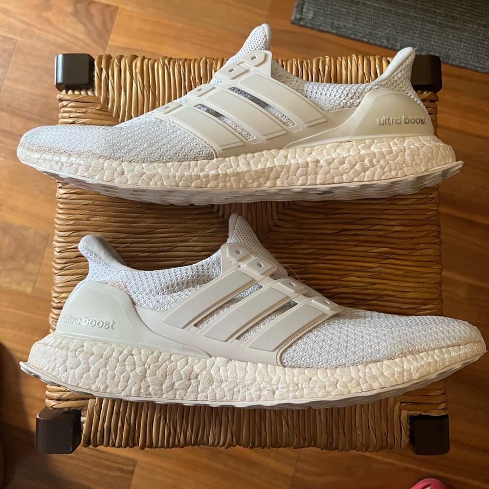 Adidas Ultra boost.